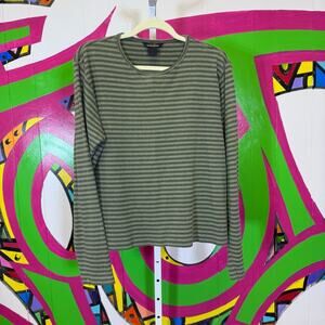 Woolrich, Green and Gray Striped Long Sleeve Top. Size XL. Good used condition!